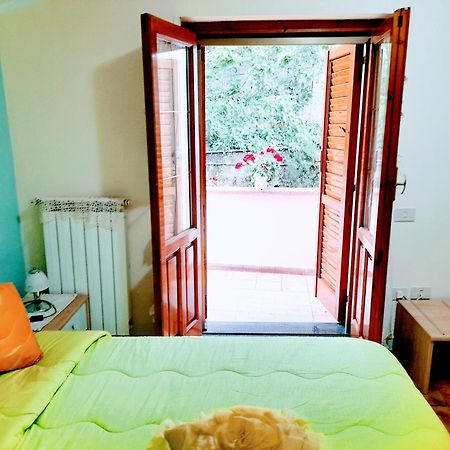 Hotel Affittacamere Novella Tramonti Habitación foto