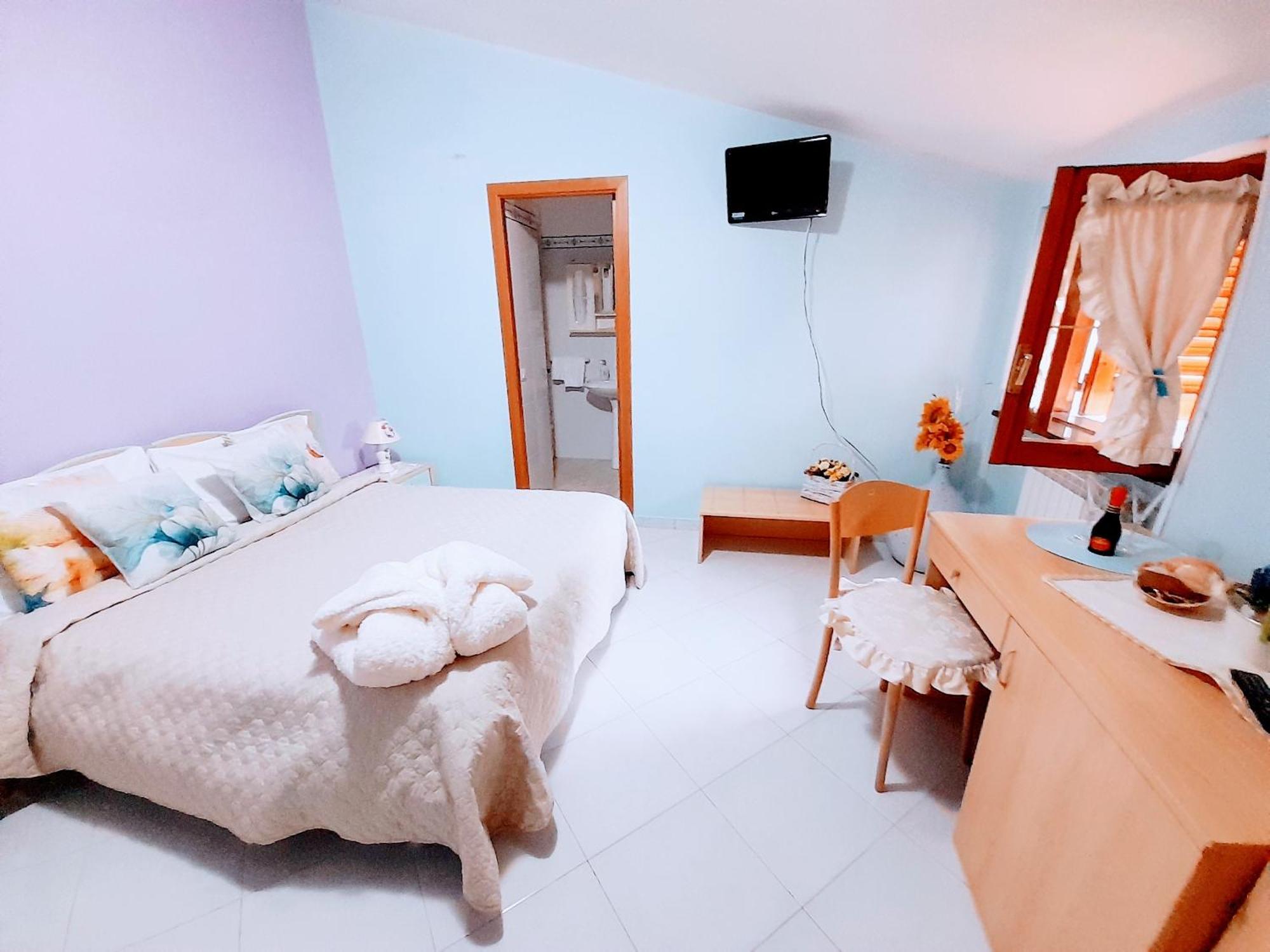 Hotel Affittacamere Novella Tramonti Habitación foto
